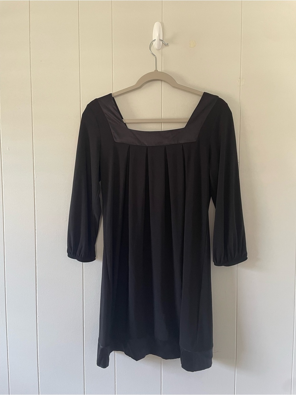 White House Black Market Black Silk Trim Tunic Dress Long Sleeve Size Small